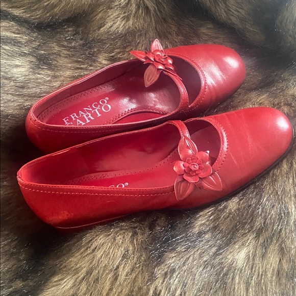 Franco Sarto Shoes - Franco Sarto Red Floral Accent Flats